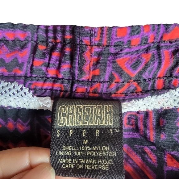 VINTAGE 90s Cheetah print swim trunks - Picture 6 of 7